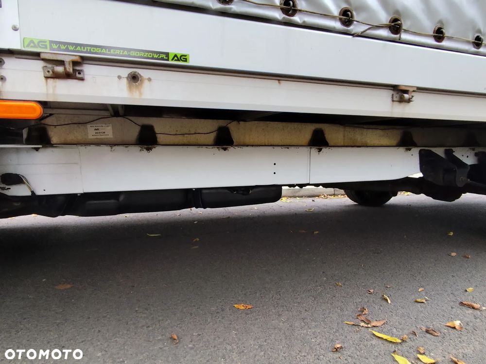 Ford Transit - 21