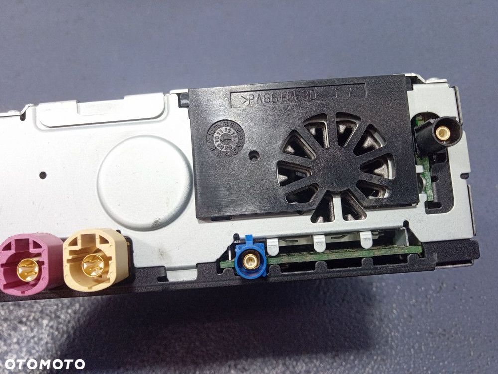 BMW 5 F11 F10 CZYTNIK RADIA CD NAVI 9248369 - 5