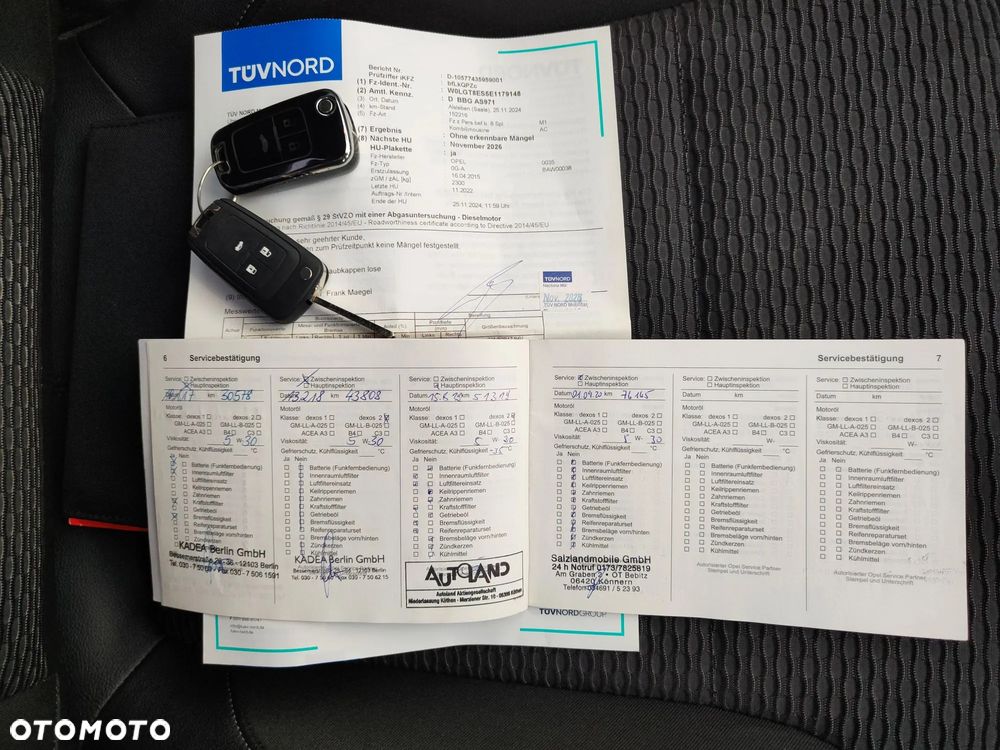 Opel Insignia - 11