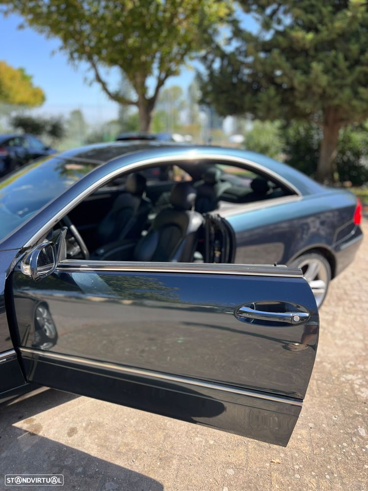 Mercedes-Benz CLK 220 CDi Avantgarde Aut. - 9
