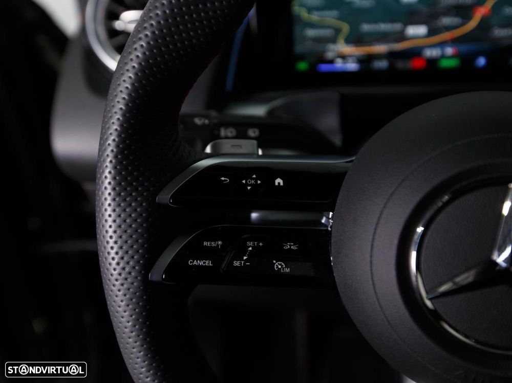 Mercedes-Benz EQB 250+ Edition - 24
