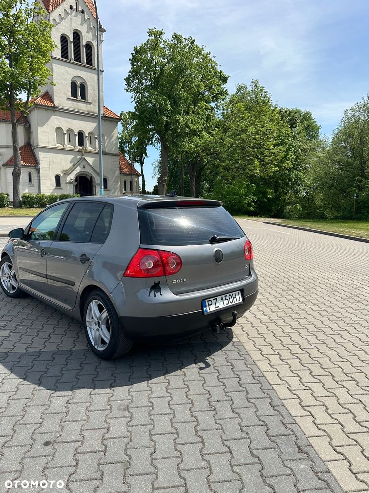 Volkswagen Golf 1.9 TDI Edition - 4