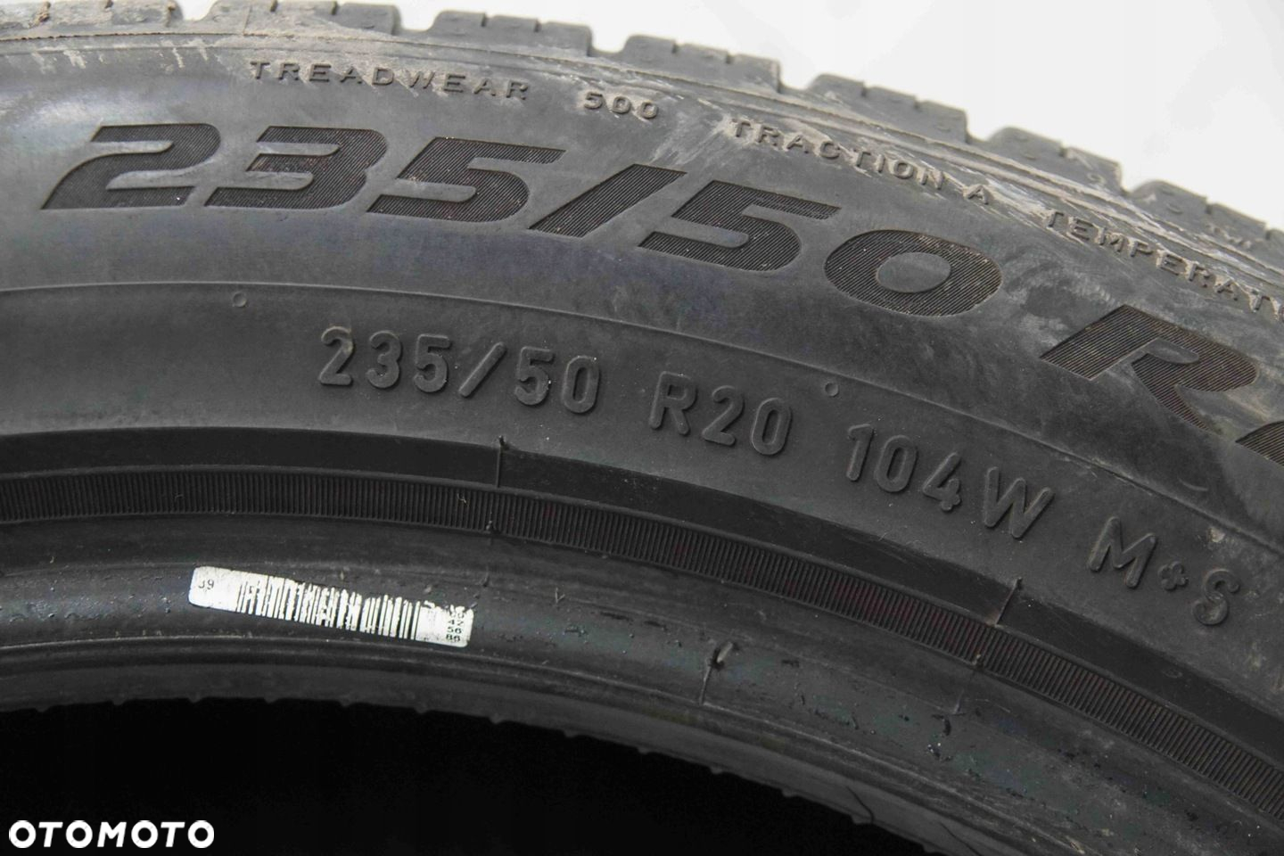 OPONY PARA 20 PIRELLI SCORPION 104W MS 235/50R20 - 16