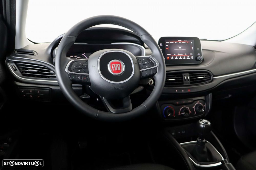 Fiat Tipo Station Wagon 1.4 Lounge - 21