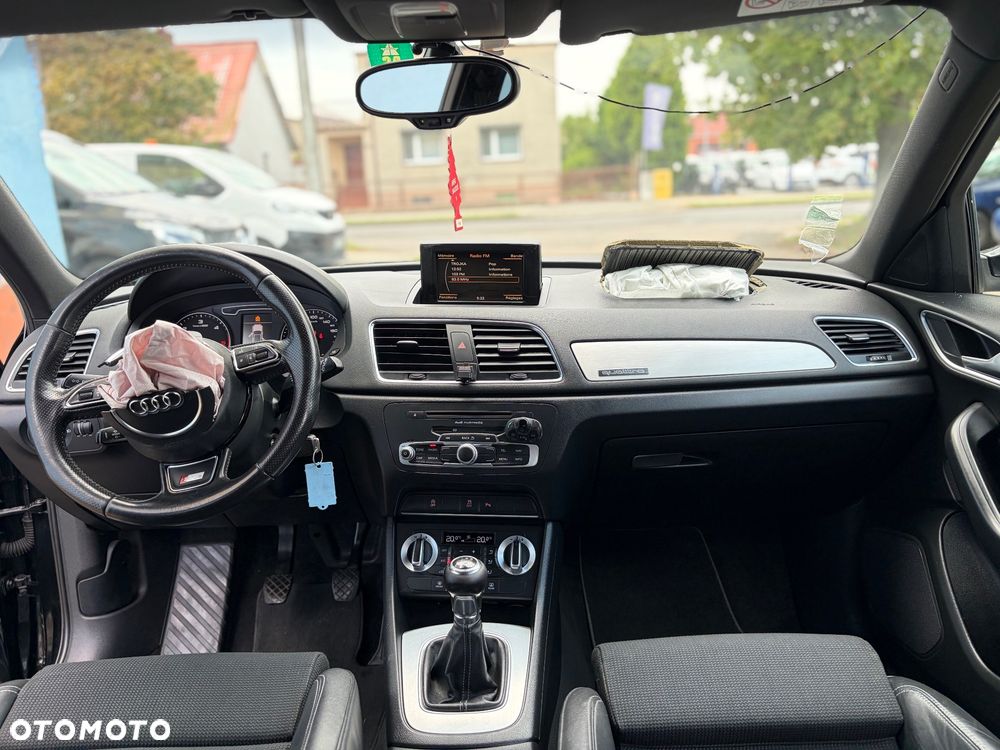 Audi Q3 2.0 TDI Quattro Edycja Specjalna - 32