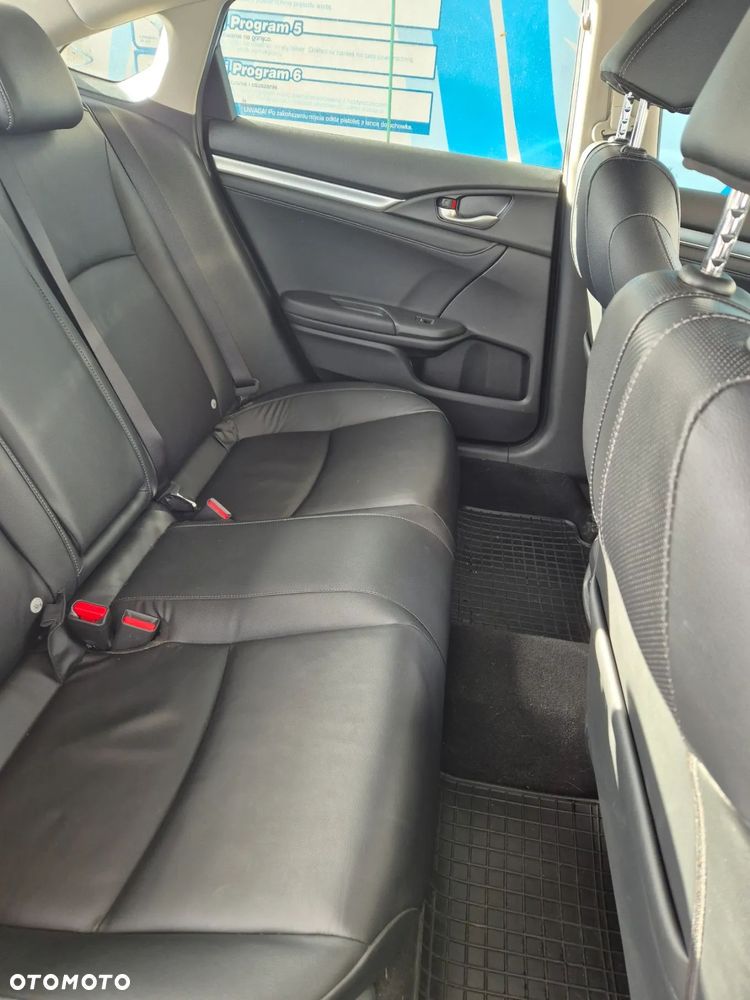 Honda Civic 1.5 T Executive CVT - 12