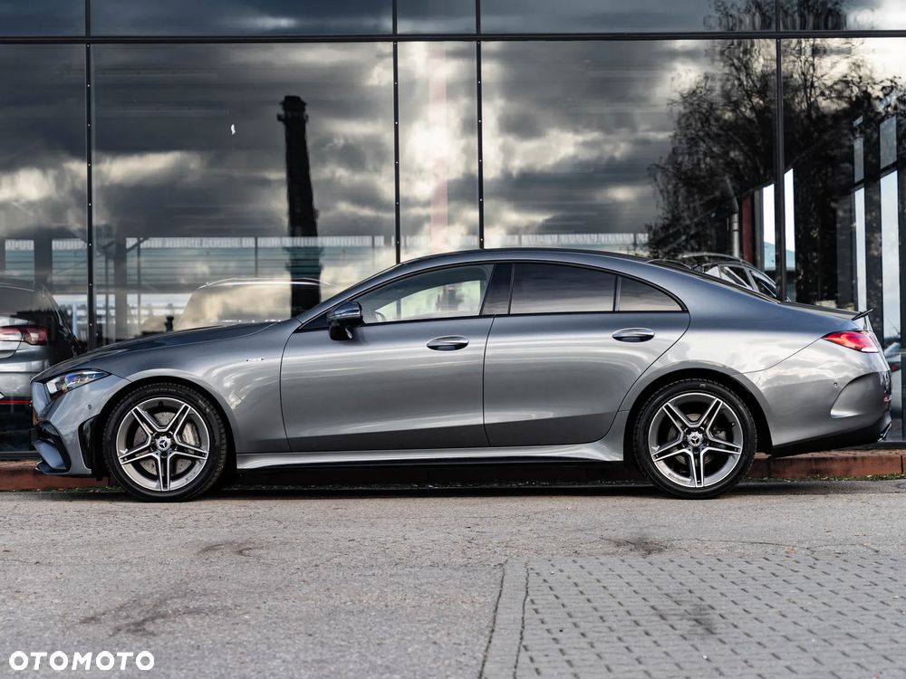 Mercedes-Benz CLS 300 d 4Matic 9G-TRONIC AMG Line - 18