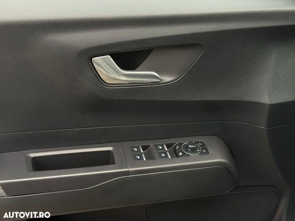 Ford Tourneo Courier 1.0 EcoBoost Titanium - 14