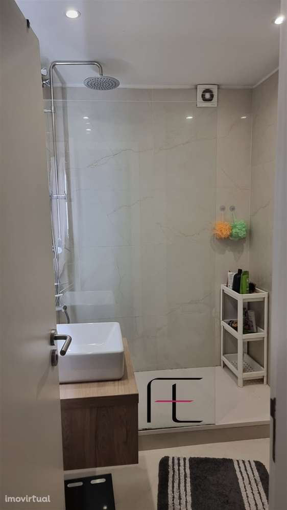 Apartamento T5 Venda em Ramalde,Porto - Grande imagem: 5/25