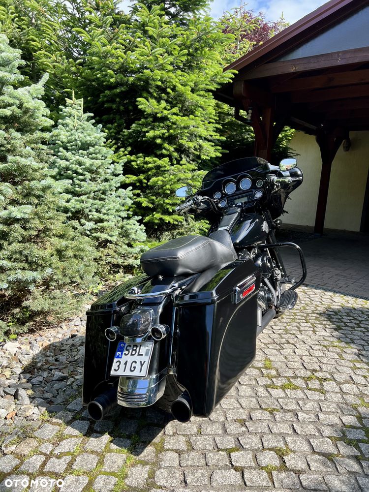 Harley-Davidson FLHT Electra Glide Standard - 12