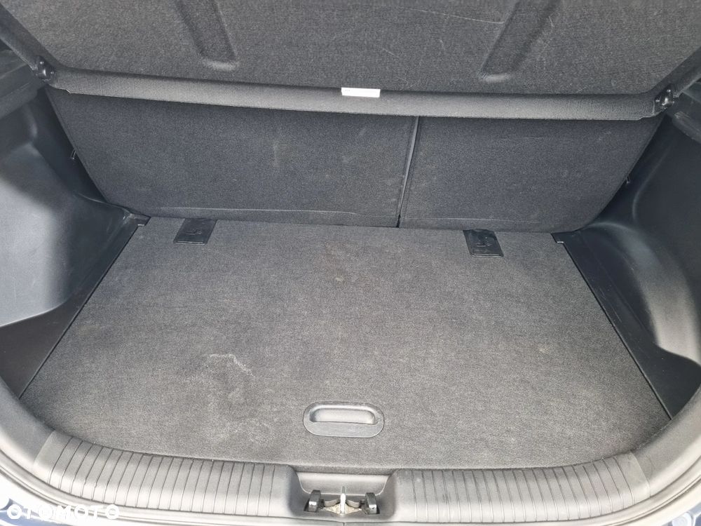 Hyundai ix20 1.4 BlueDrive Classic + - 20