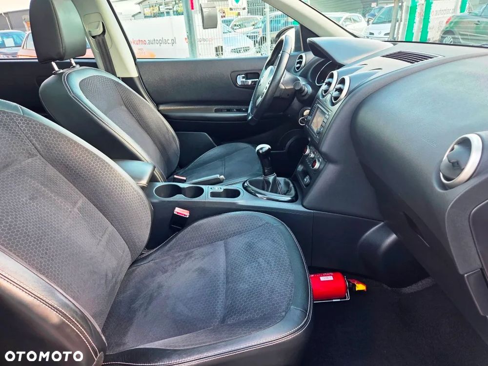 Nissan Qashqai 1.6 Tekna - 33