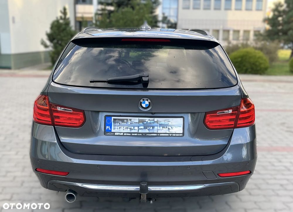 BMW Seria 3 320d xDrive Sport-Aut Luxury Line - 21