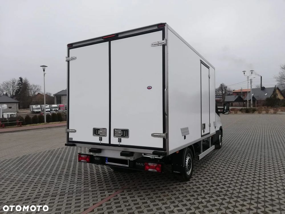 Iveco Daily 35S15 Chlodnia Izoterma 3.0 HDi - 11