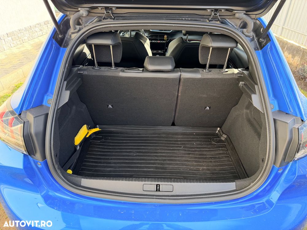 Peugeot 208 1.2 L PureTech STT EAT8 GT Pack - 9