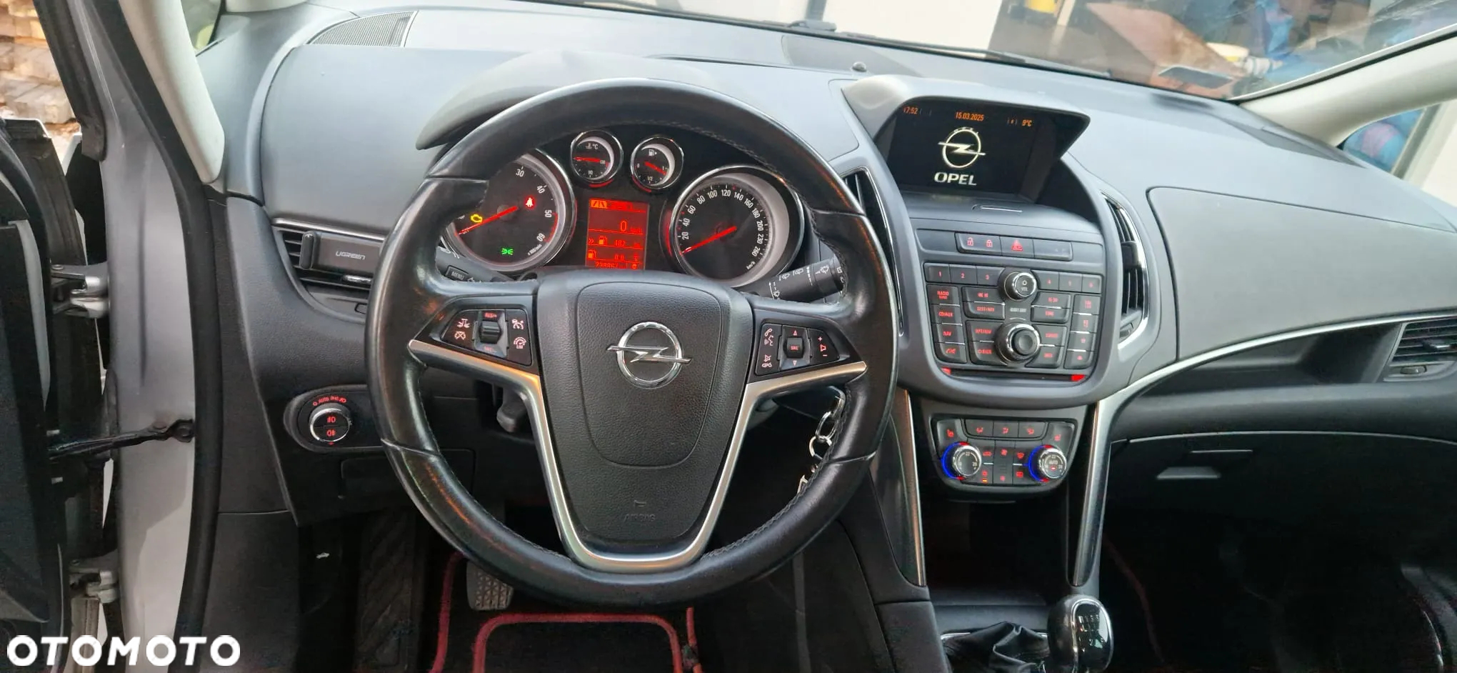 Opel Zafira - 12