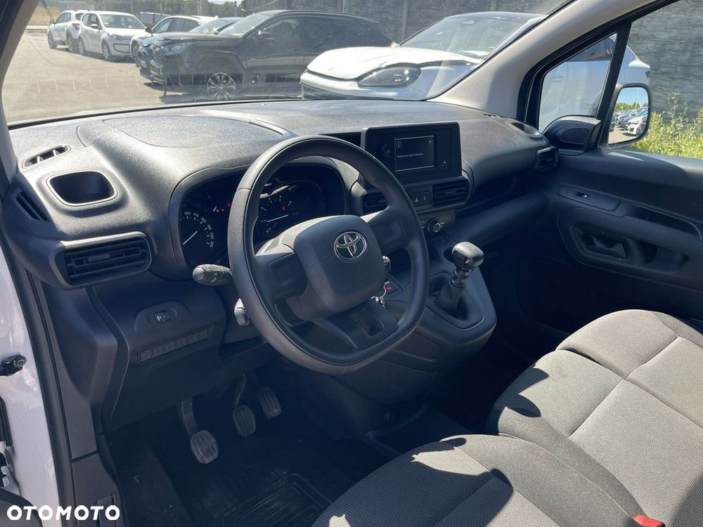 Toyota Proace City - 9