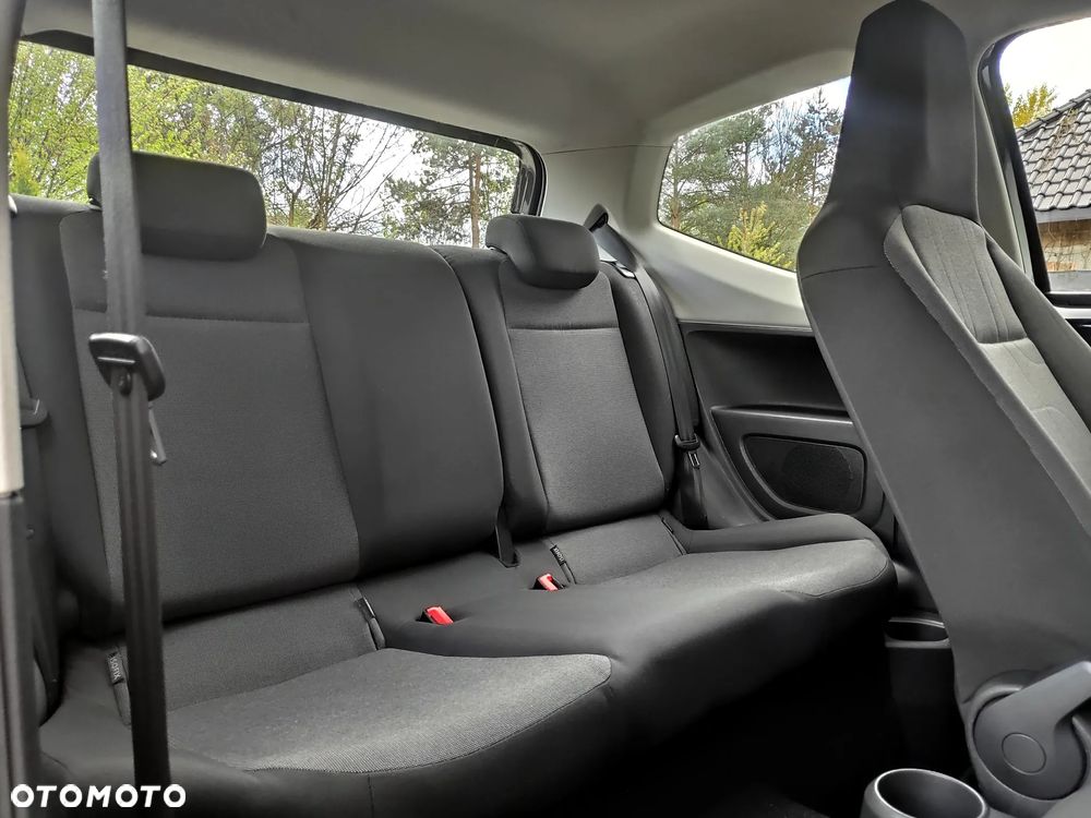 Volkswagen up! 1.0 high - 11