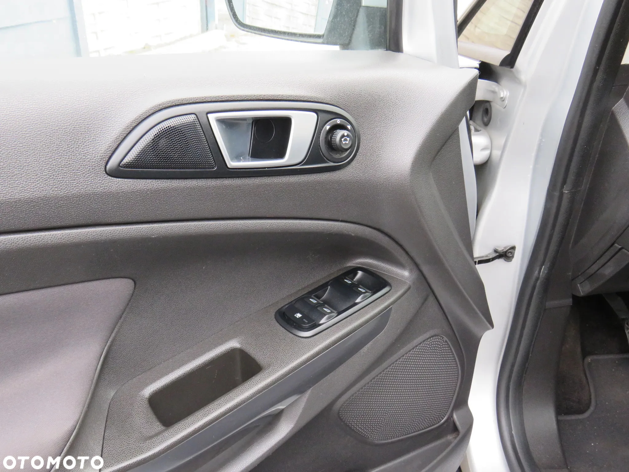 Ford EcoSport 1.0 EcoBoost - 26