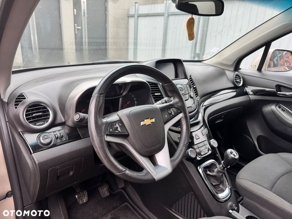 Chevrolet Orlando - 9