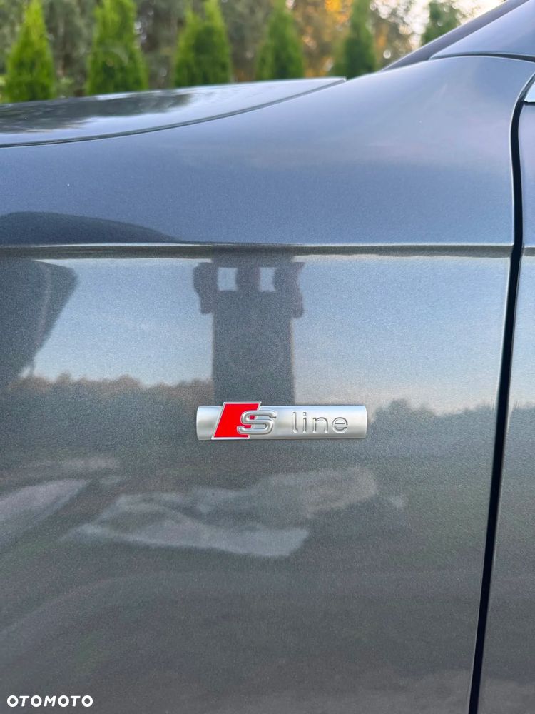 Audi A4 Avant 2.0 TDI Multitronic - 6