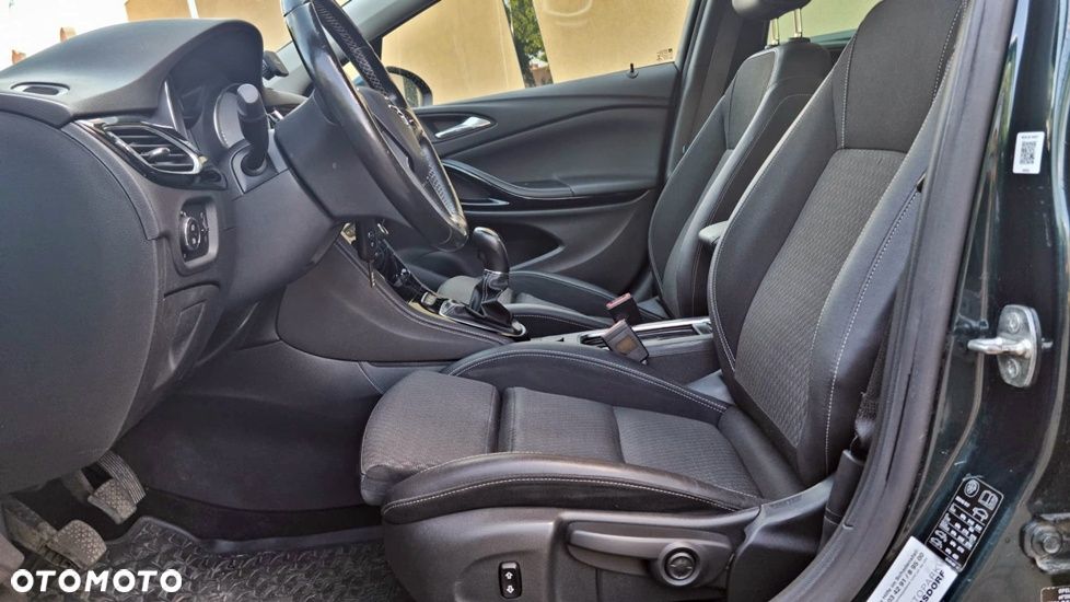 Opel Astra 1.6 BiTurbo D (CDTI) Start/Stop Innovation - 16