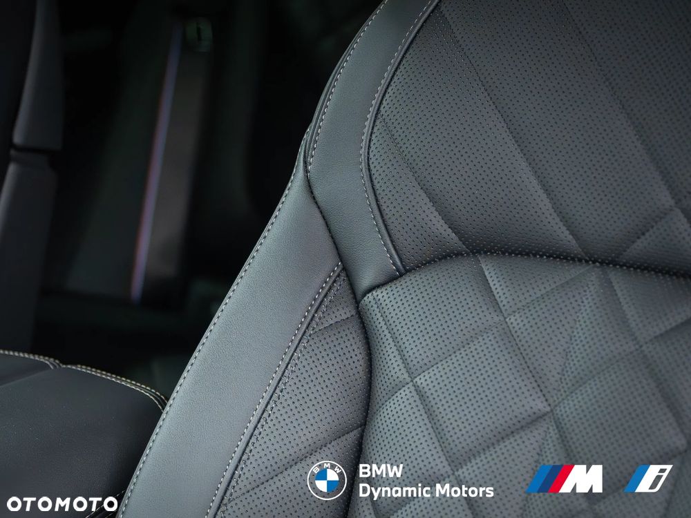 BMW X5 xDrive40i - 27