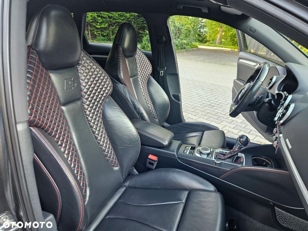 Audi S3 Sportback - 15