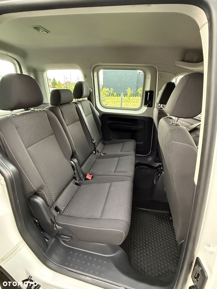 Volkswagen Caddy 2.0 TDI Comfortline - 11