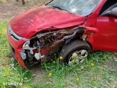 Hyundai i30 1.4 Base - 9