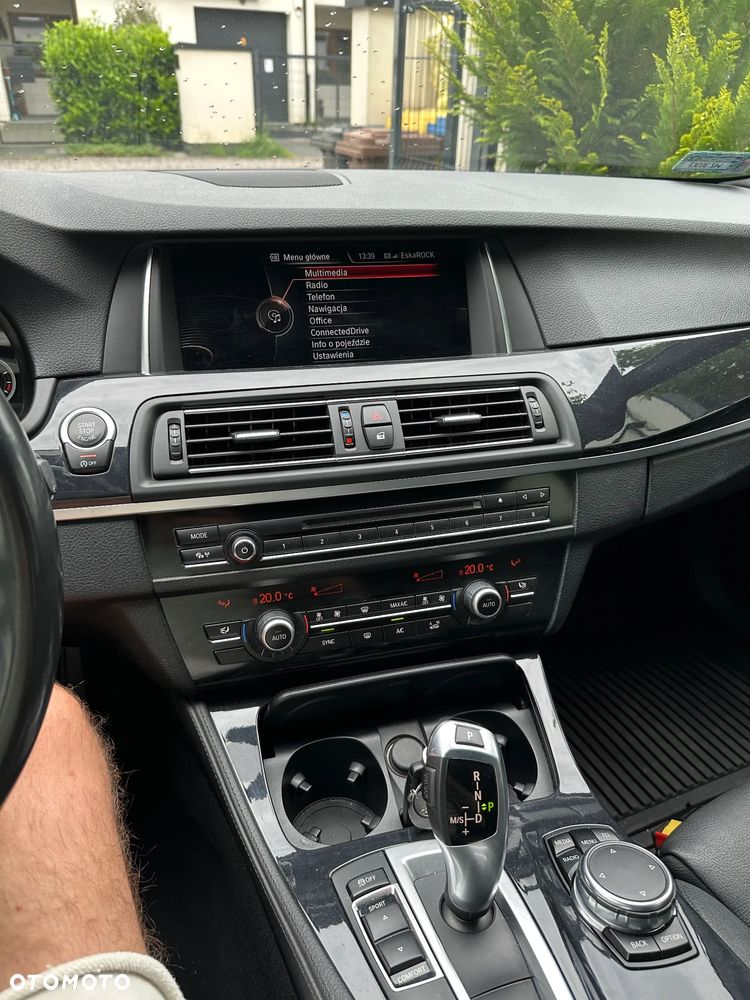 BMW Seria 5 520d Efficient Dynamics Luxury Line - 9