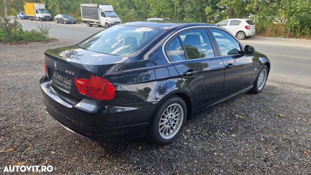 BMW Seria 3 318d - 1