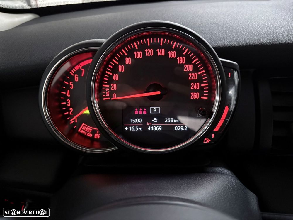 MINI 5 Portas One Auto - 40