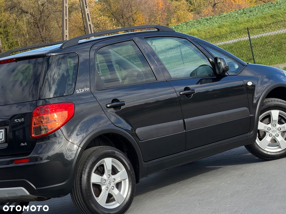 Suzuki SX4 1.6 VVT 4x4 Style - 14