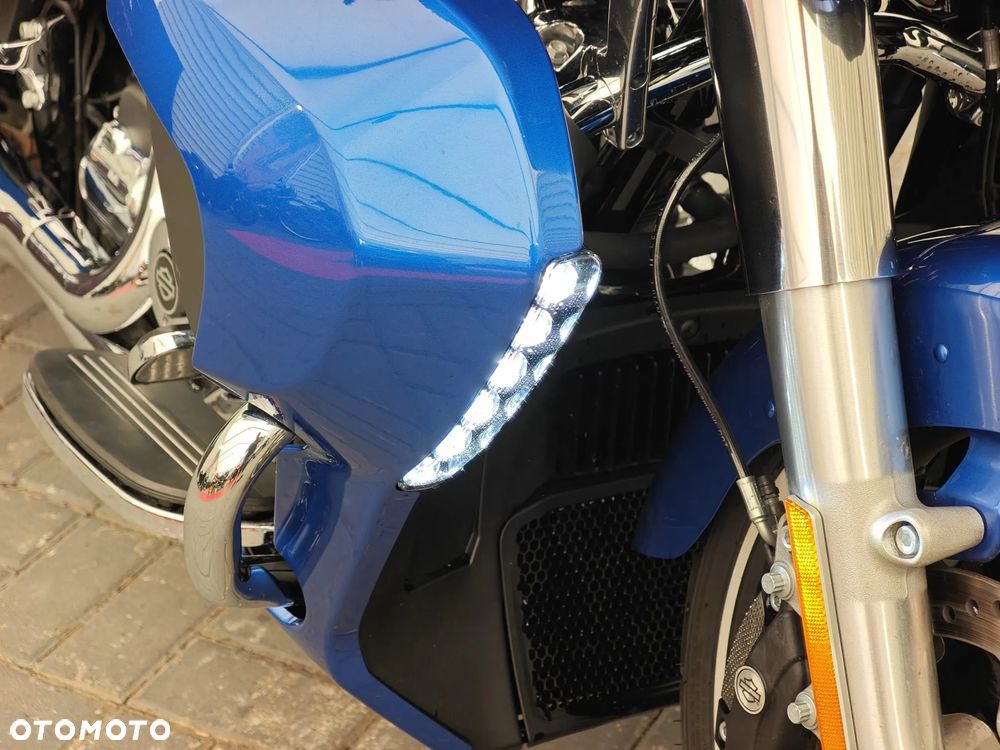 Harley-Davidson Touring Road Glide - 14