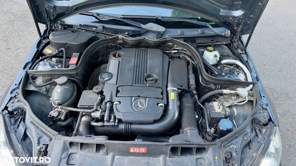 Mercedes-Benz C 250 CGI BlueEFFICIENCY - 10