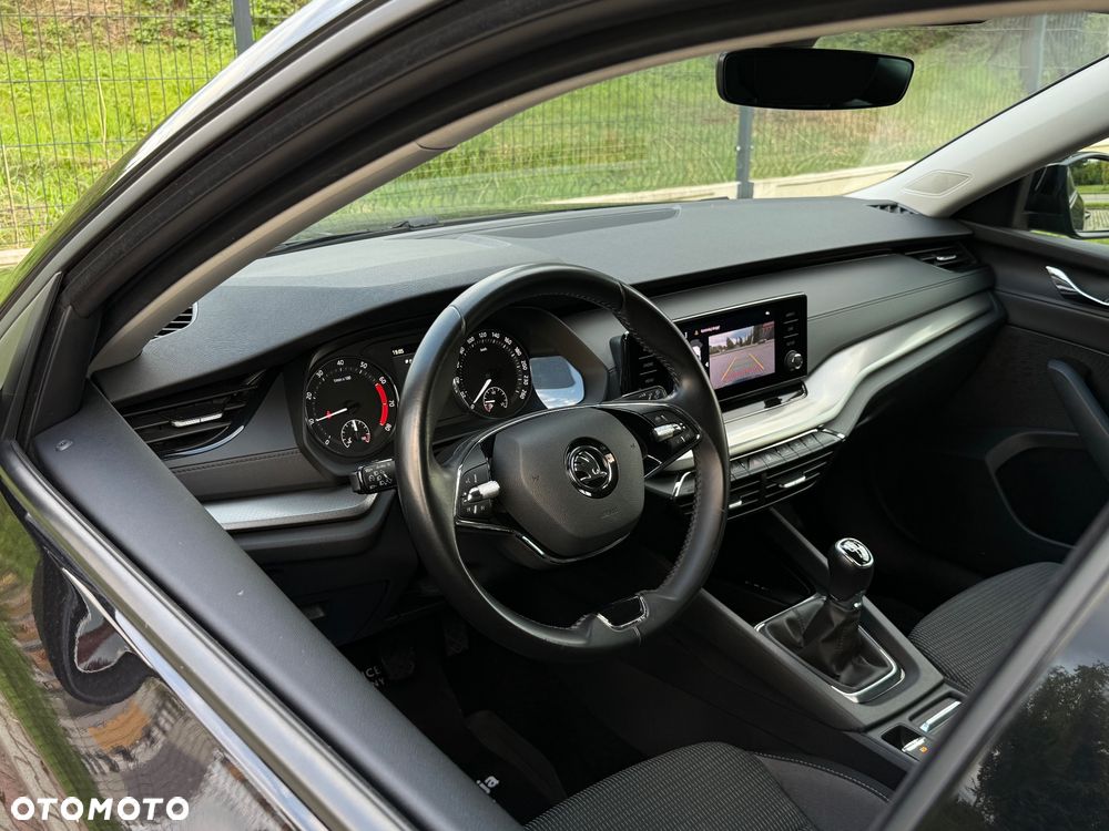 Skoda Octavia 1.5 TSI ACT Ambition - 8