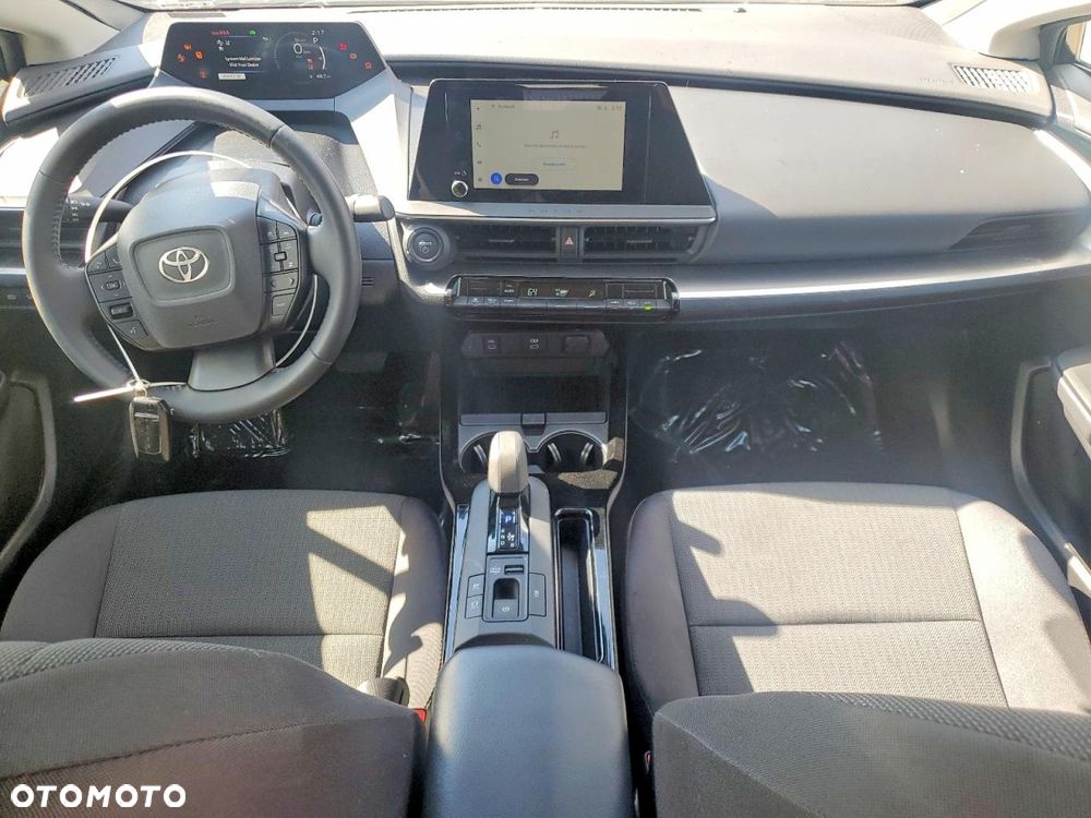 Toyota Prius - 8