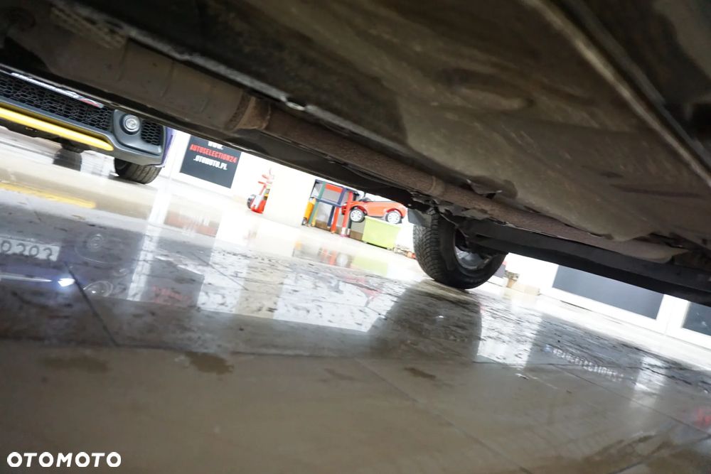 Dacia Duster dCi 110 FAP 4x2 Laureate - 8