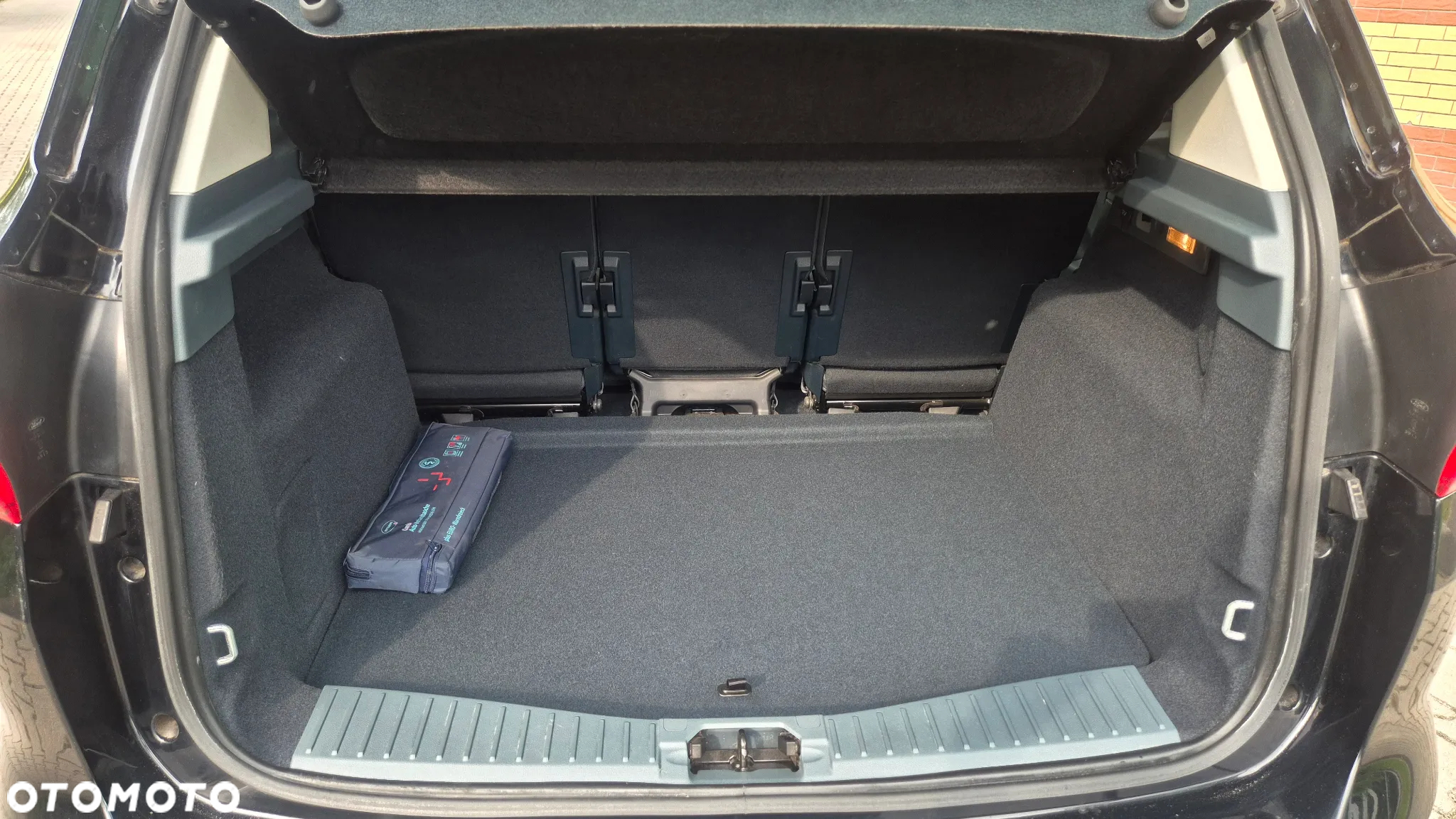 Ford C-MAX 1.6 EcoBoost Start-Stop-System Business Edition - 23