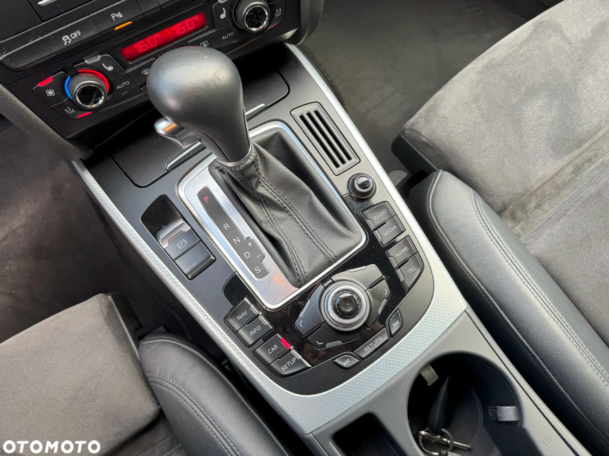 Audi A4 2.0 TFSI Quattro S tronic - 30