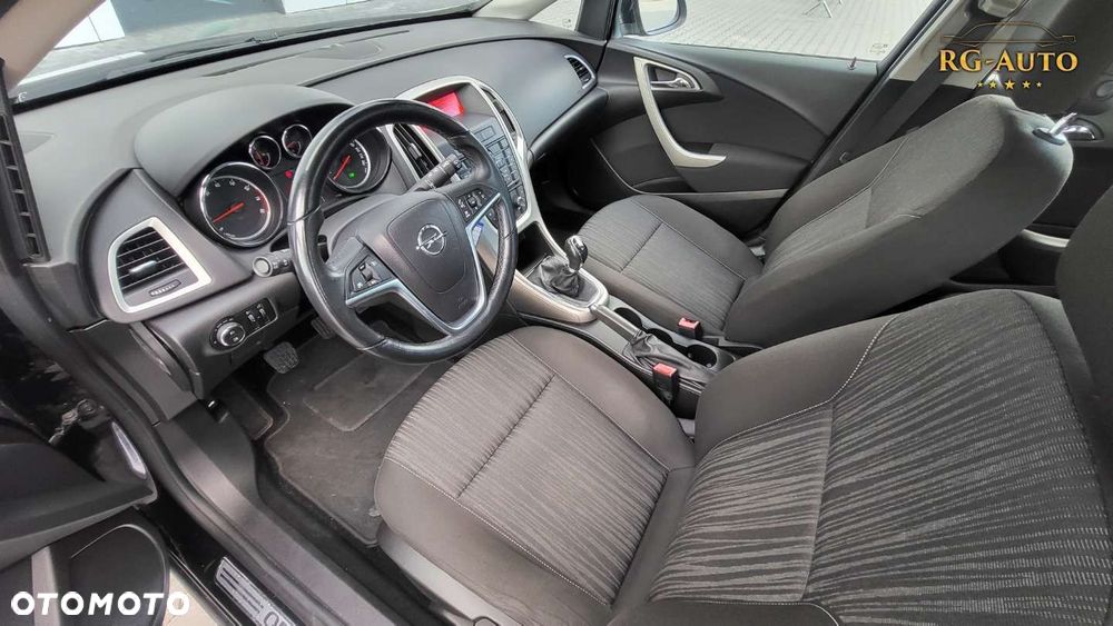 Opel Astra - 35