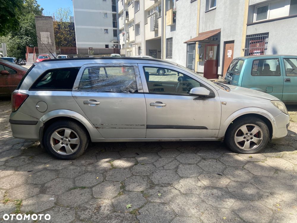 Opel Astra 1.3 CDTI - 3