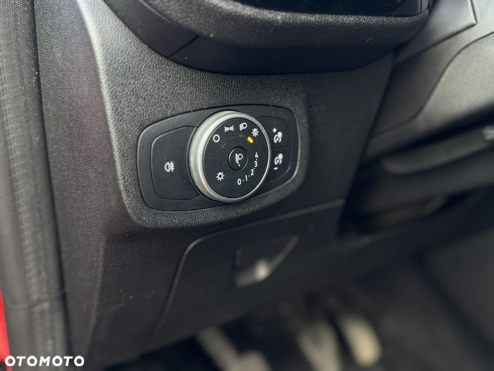 Ford Fiesta 1.1 S&S TREND - 20