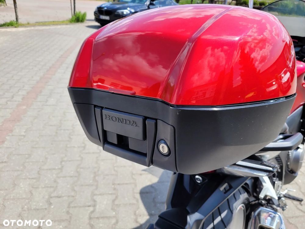 Honda VFR - 17