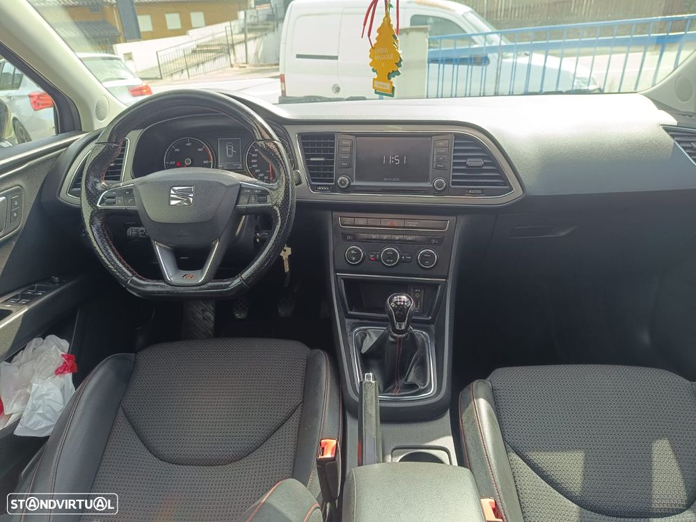 SEAT Leon 2.0 TDI DPF S&S FR - 12