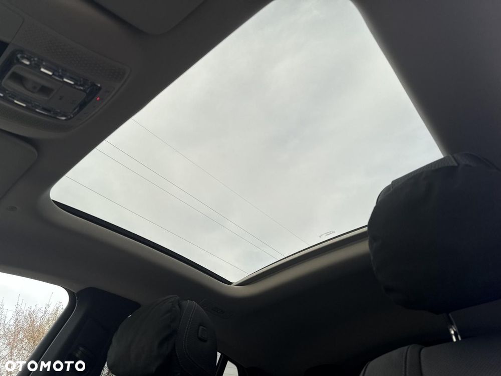 Mercedes-Benz GLE - 29