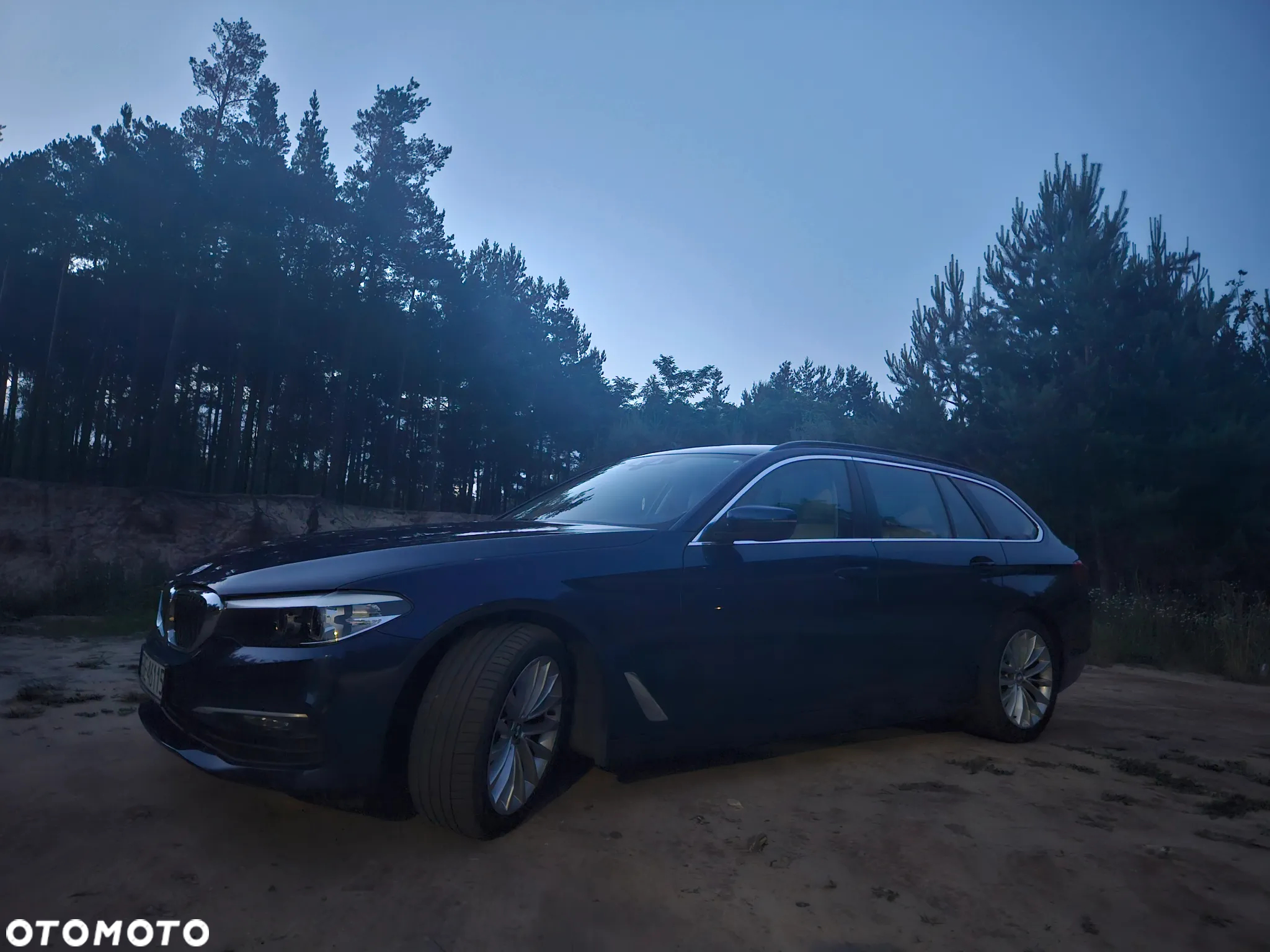 BMW Seria 5 520d Luxury Line sport - 8