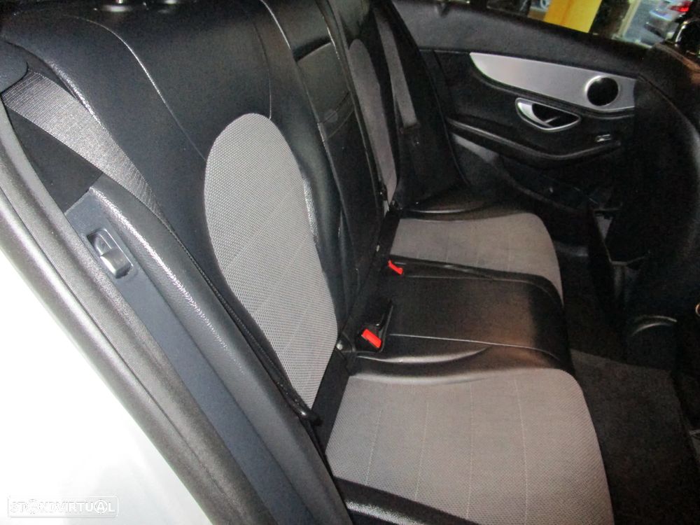 Mercedes-Benz C 220 (BlueTEC) d Station 7G-TRONIC Avantgarde - 20