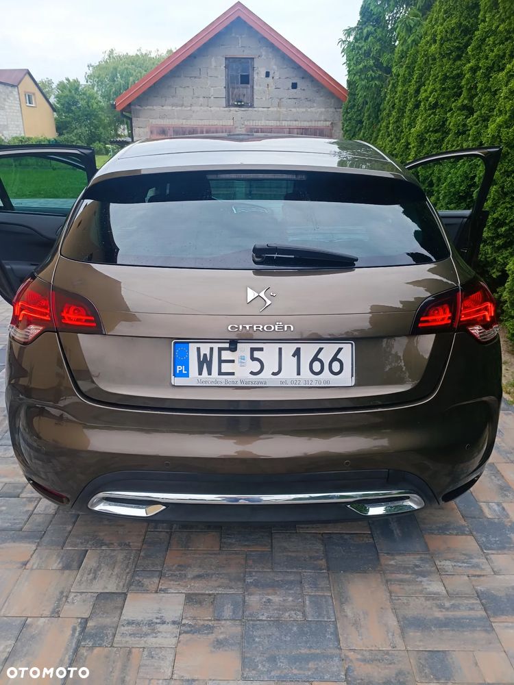 Citroën DS4 1.6 e-HDi SoChic MCP - 14